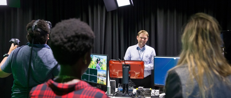 bond university multimedia learning centre virtual reality simulation